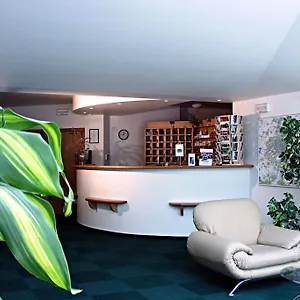 Smaragd Hotel