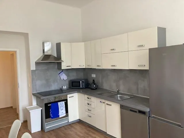 Erbenova Apartments location